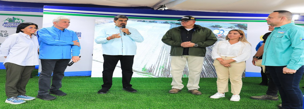 Jefe de Estado resalta trabajo de productores y campesinos para el desarrollo del pas