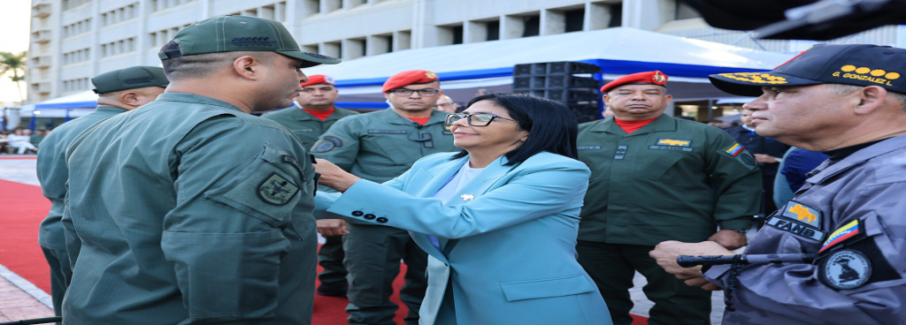 Comandante en jefe Delcy Rodríguez lideró ascensos militares